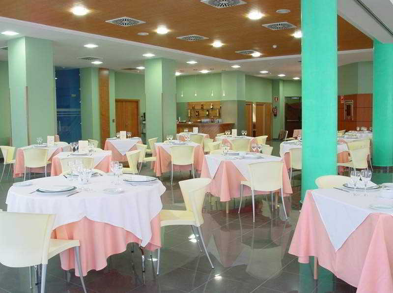 Hotel Silvota Lugo de Llanera Restaurant foto